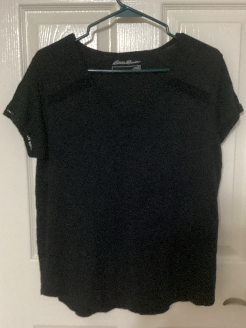 Eddie Bauer Black T-Shirt Women’s XL Like New